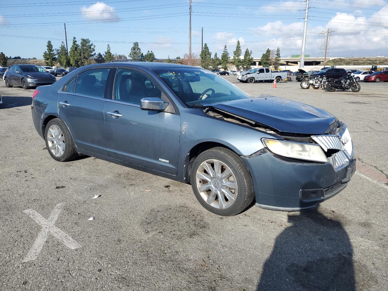 2011 Lincoln MKZ - Image 4