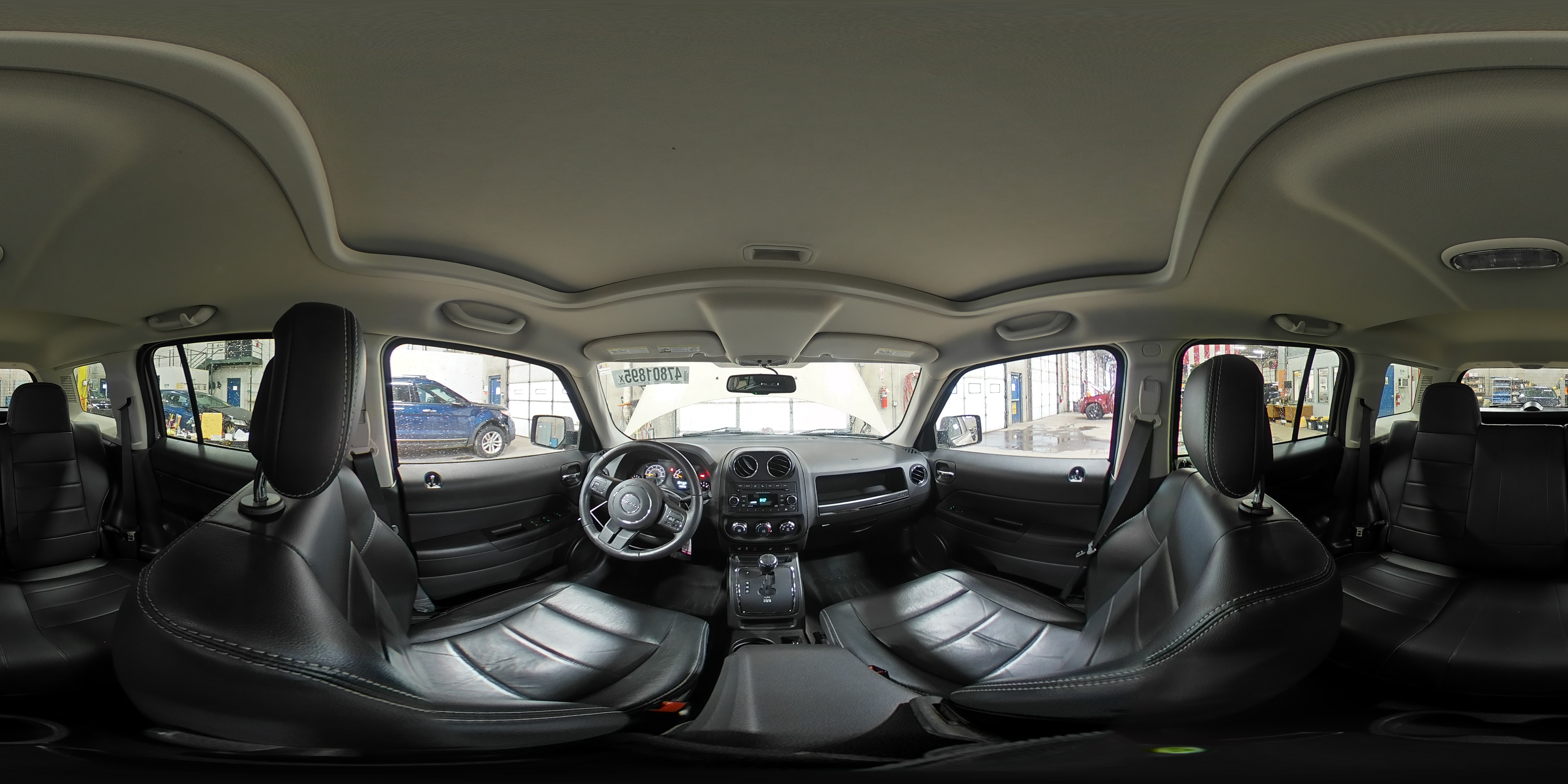 2017 Jeep Liberty (Patriot) - Image 13