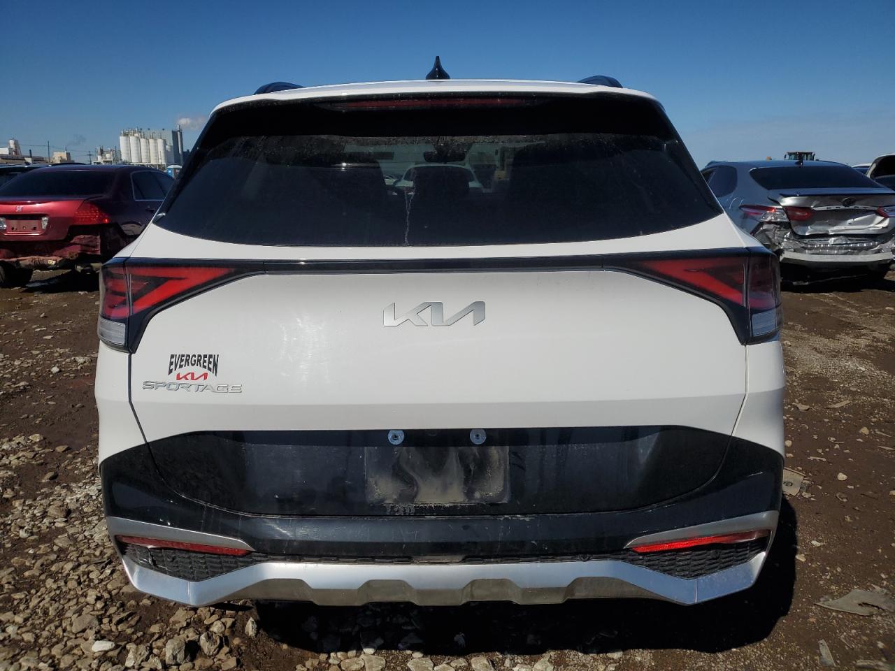 2023 Kia Sportage - Image 6