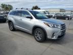 2017 Toyota Highlander Se for Sale in Sacramento, CA - Rear End