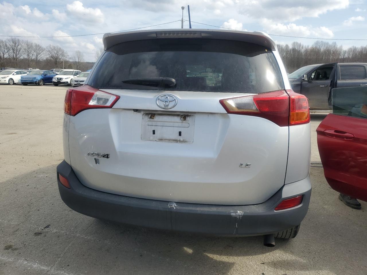 2014 Toyota RAV 4 - Image 6