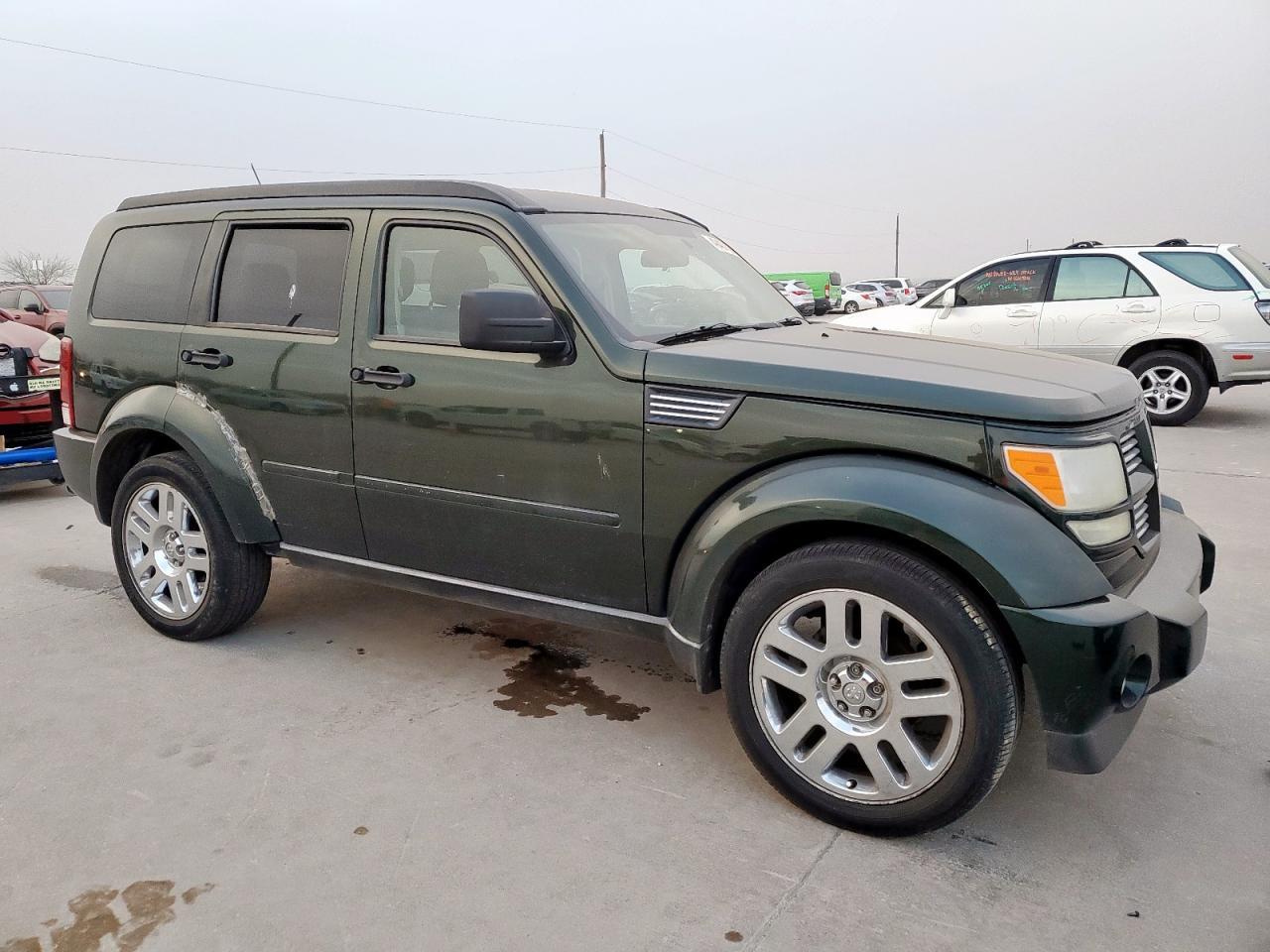 2010 Dodge Nitro - Image 4