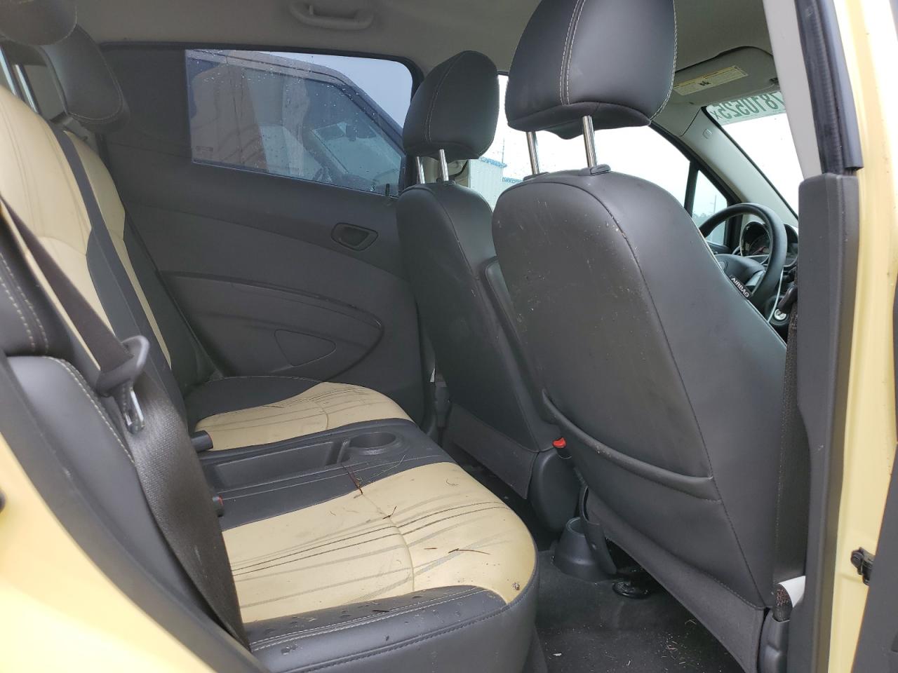 2014 Chevrolet Spark - Image 11
