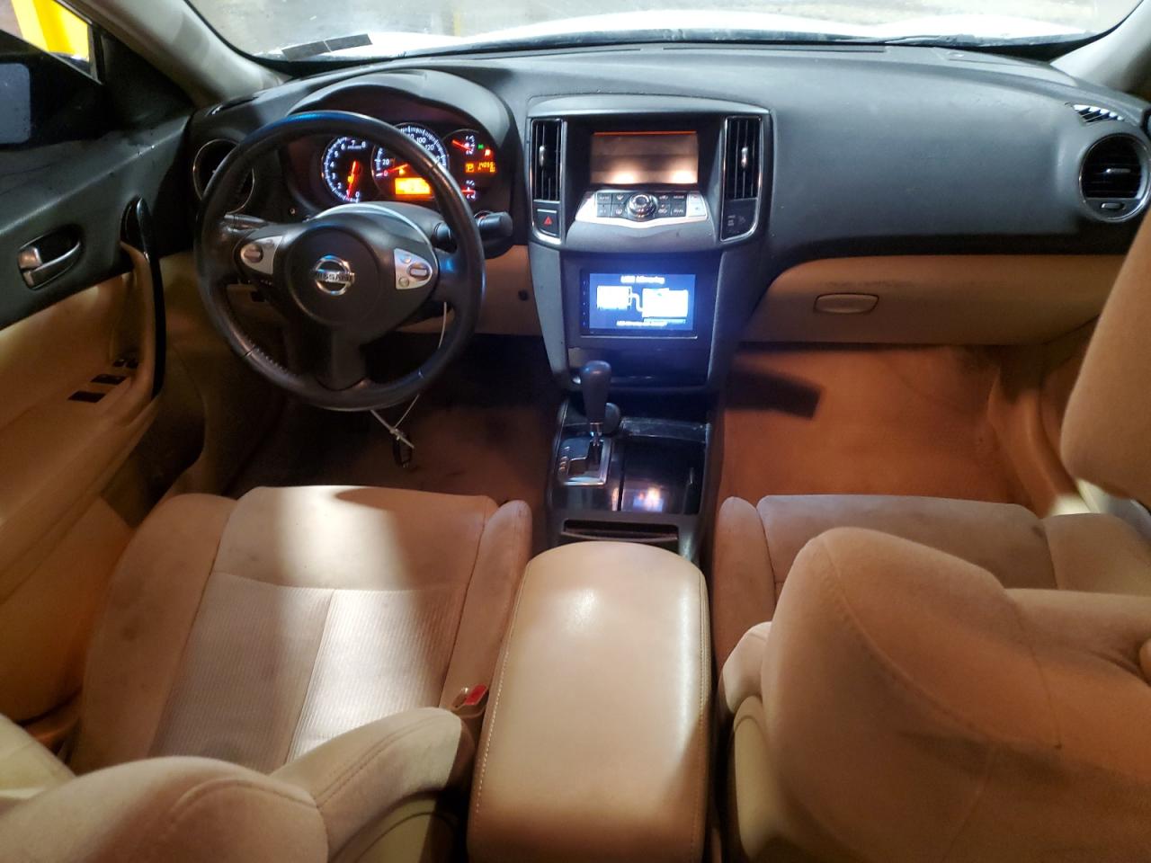 2009 Nissan Maxima - Image 8