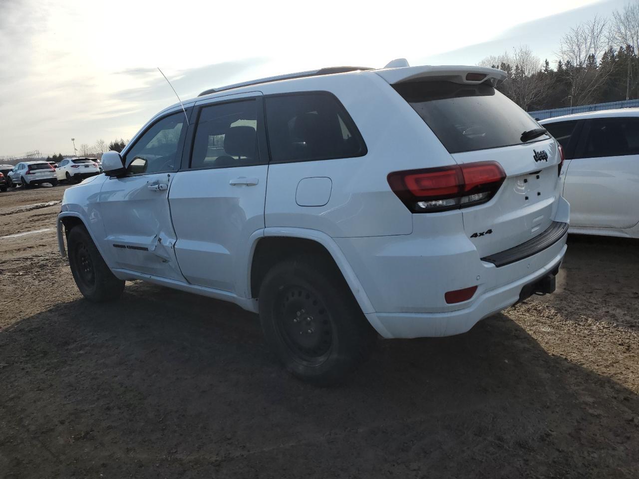 2019 Jeep Grand Cherokee - Image 2