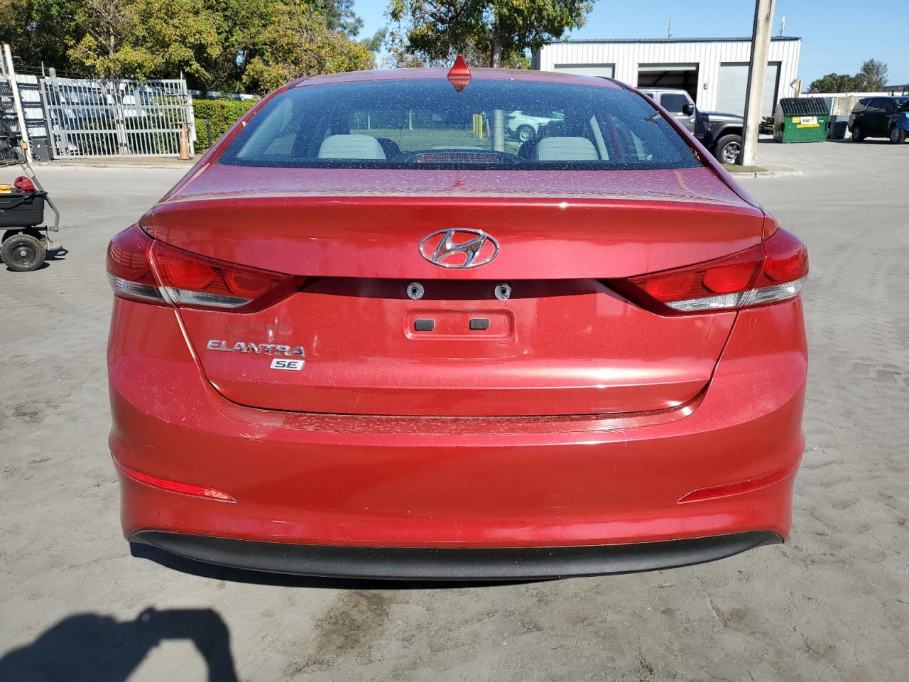 2017 Hyundai Elantra - Image 6