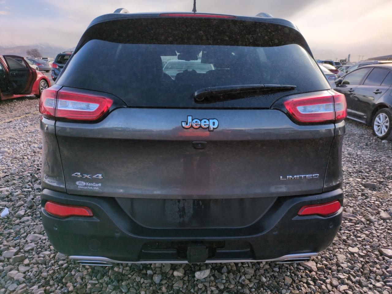 2018 Jeep Grand Cherokee - Image 6