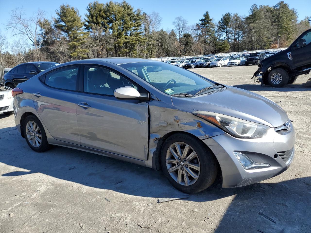 2014 Hyundai Elantra - Image 4
