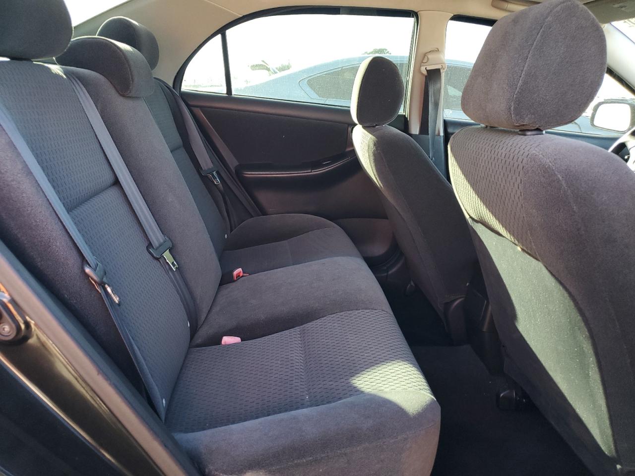2007 Toyota Corolla - Image 11