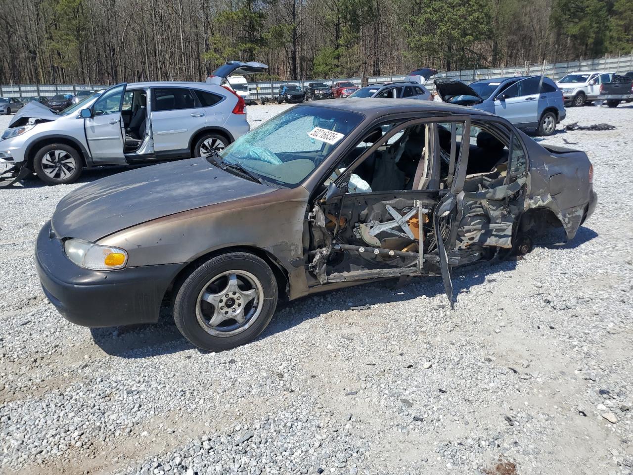 Gainesville, GA에서 판매 중인 2000 Chevrolet Geo Prizm Base - All Over