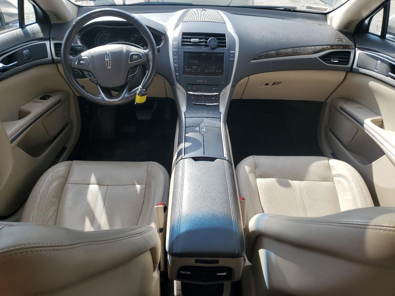 2016 Lincoln MKZ - Image 8