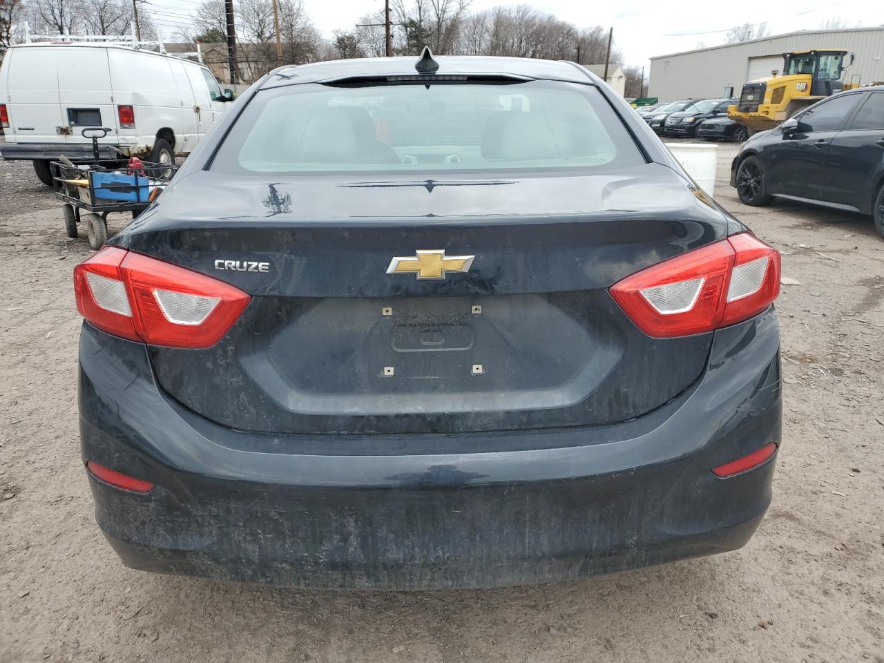 2016 Chevrolet Cruze - Image 6
