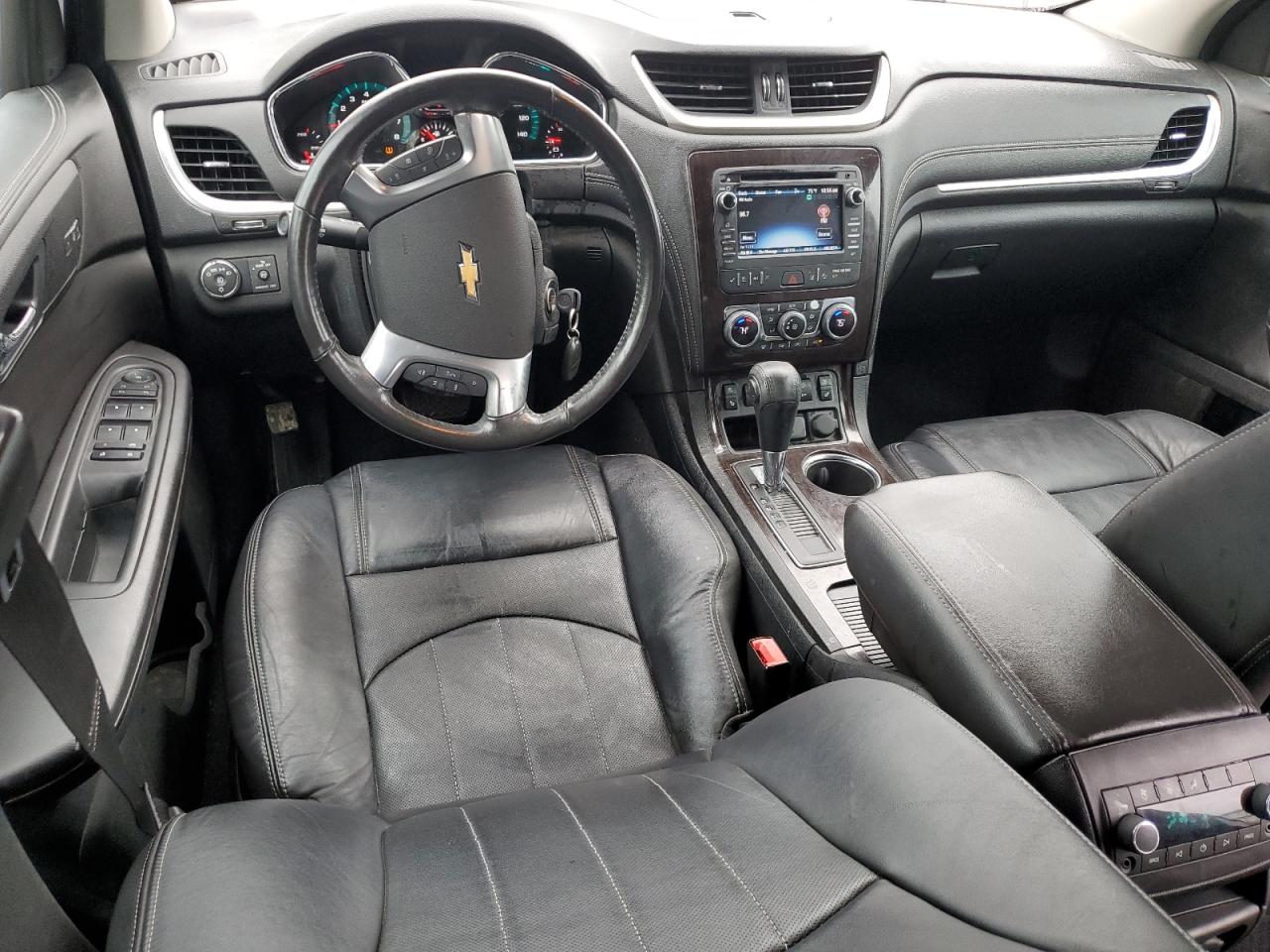 2017 Chevrolet Traverse - Image 8