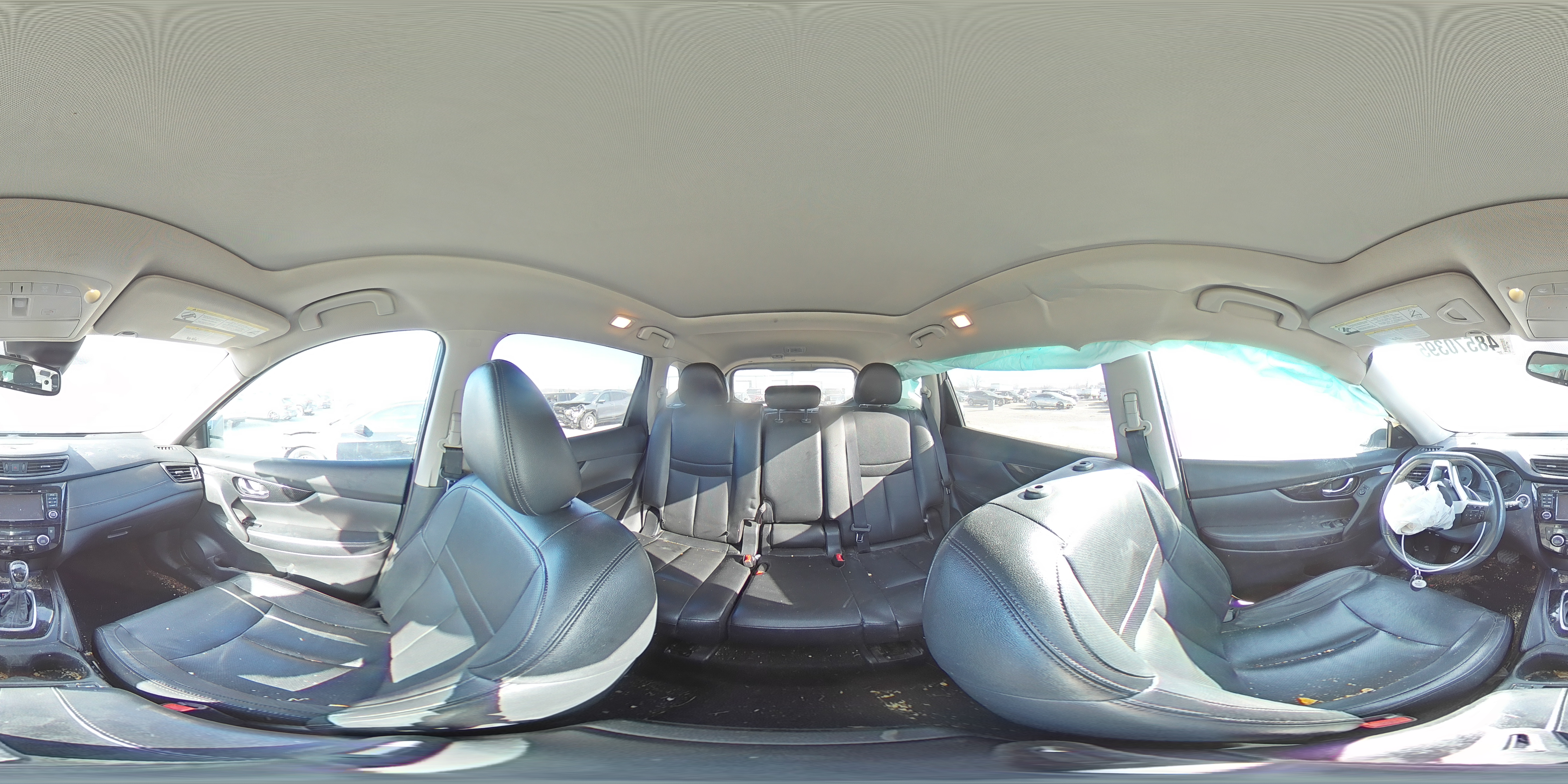 2017 Nissan Rogue - Image 13