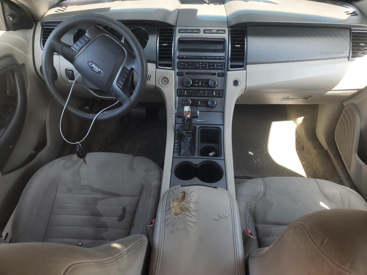 2012 Ford Taurus - Image 8