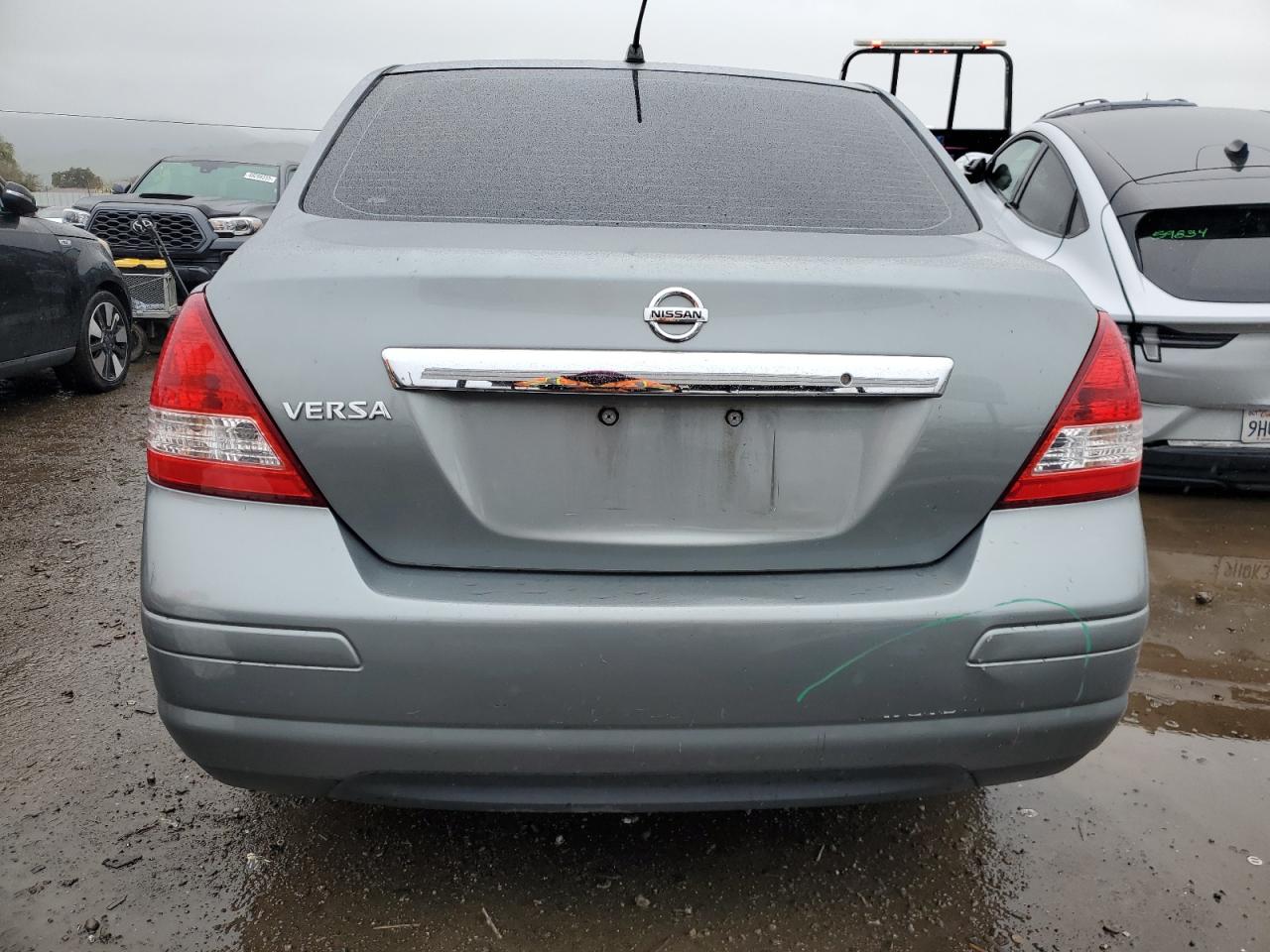 2008 Nissan Versa - Image 6