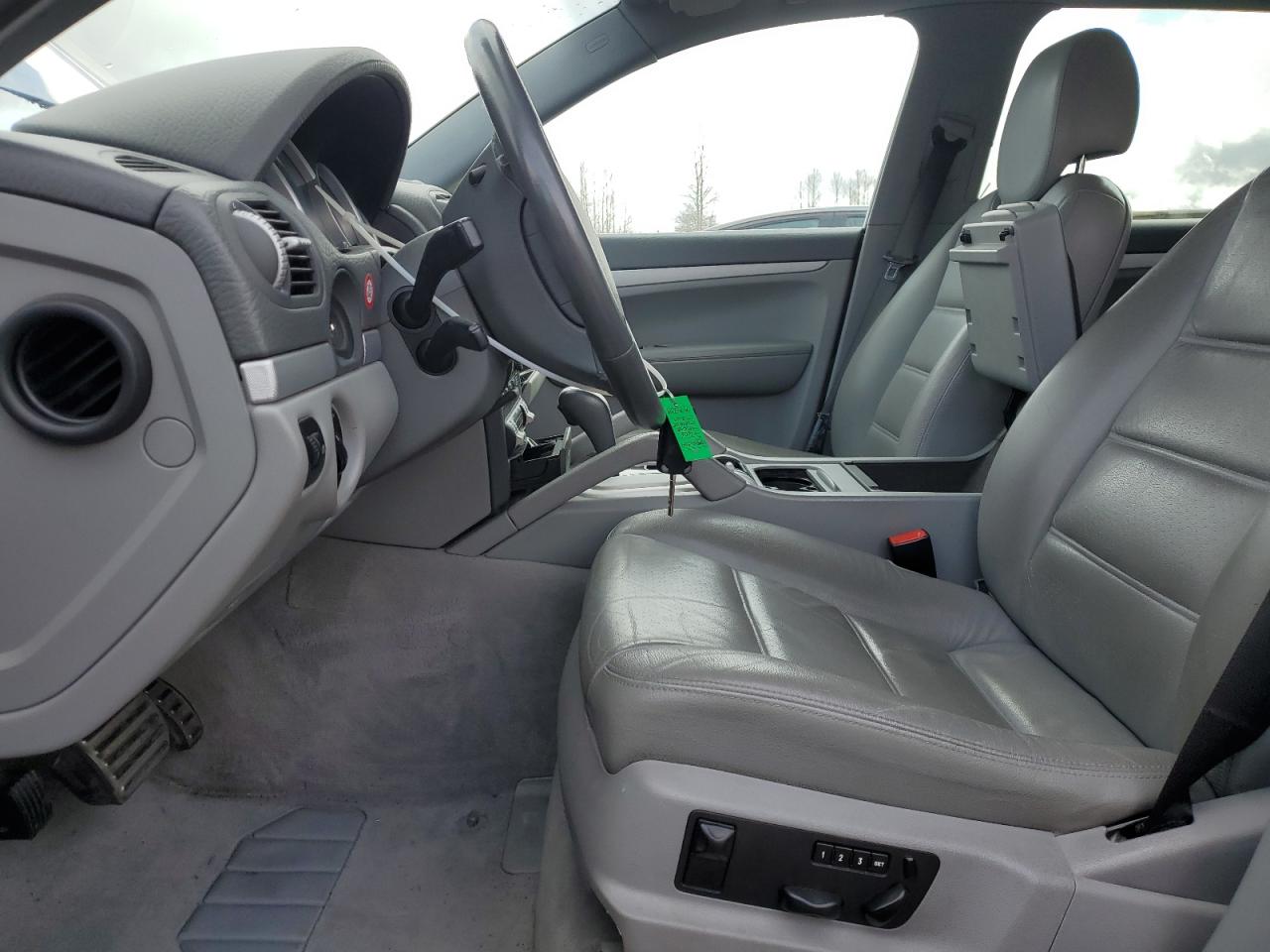 2006 Porsche Cayenne - Image 7