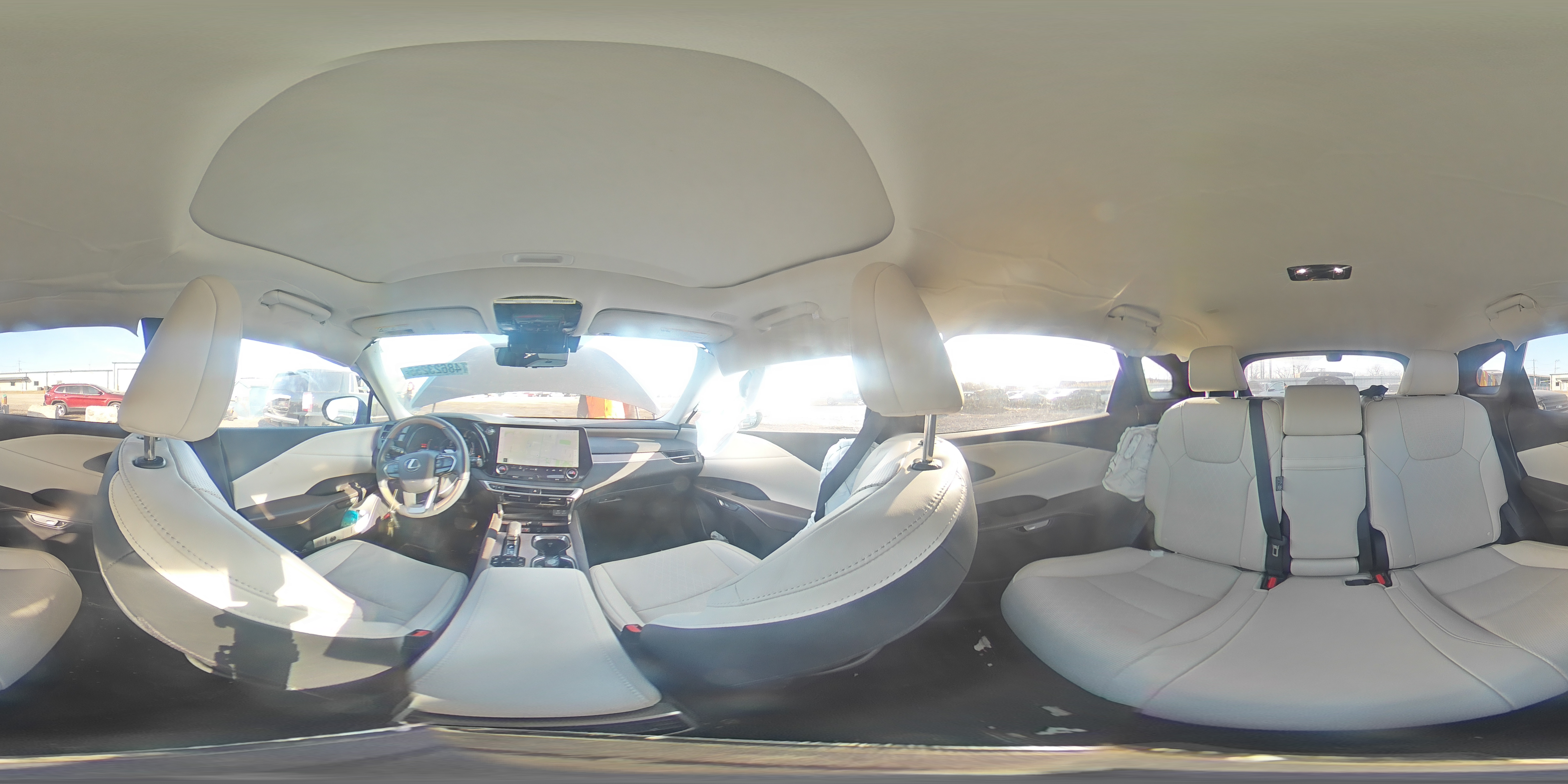 2024 Lexus RX - Image 12