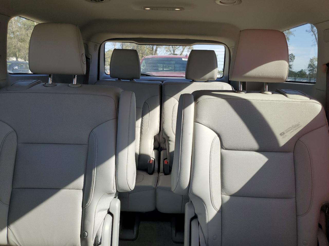 2019 GMC Acadia - Image 10