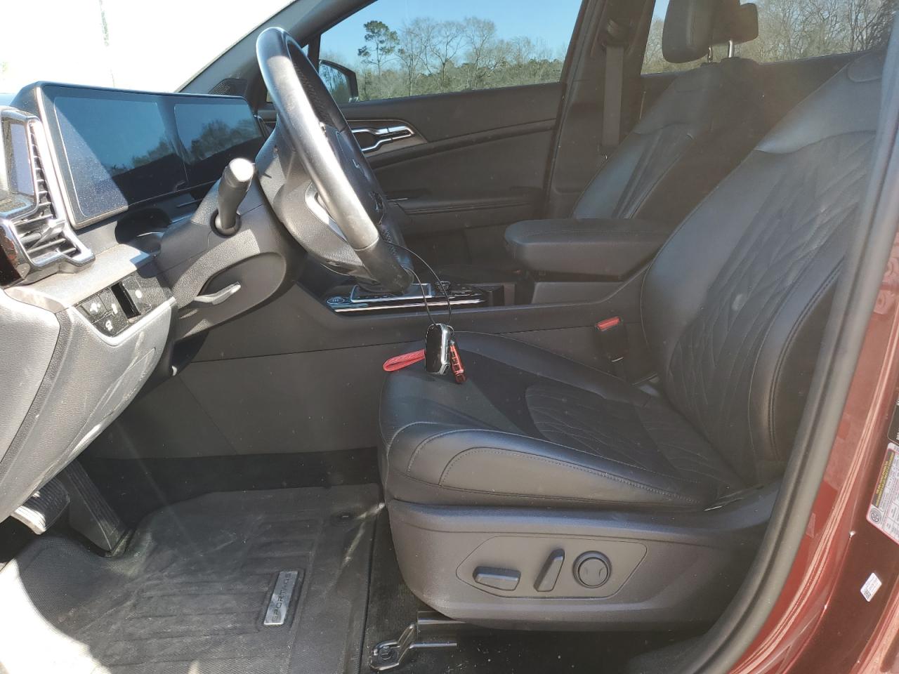 2023 Kia Sportage - Image 7