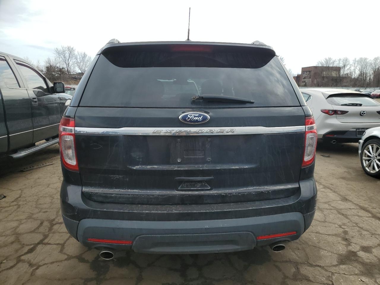 2014 Ford Explorer - Image 6