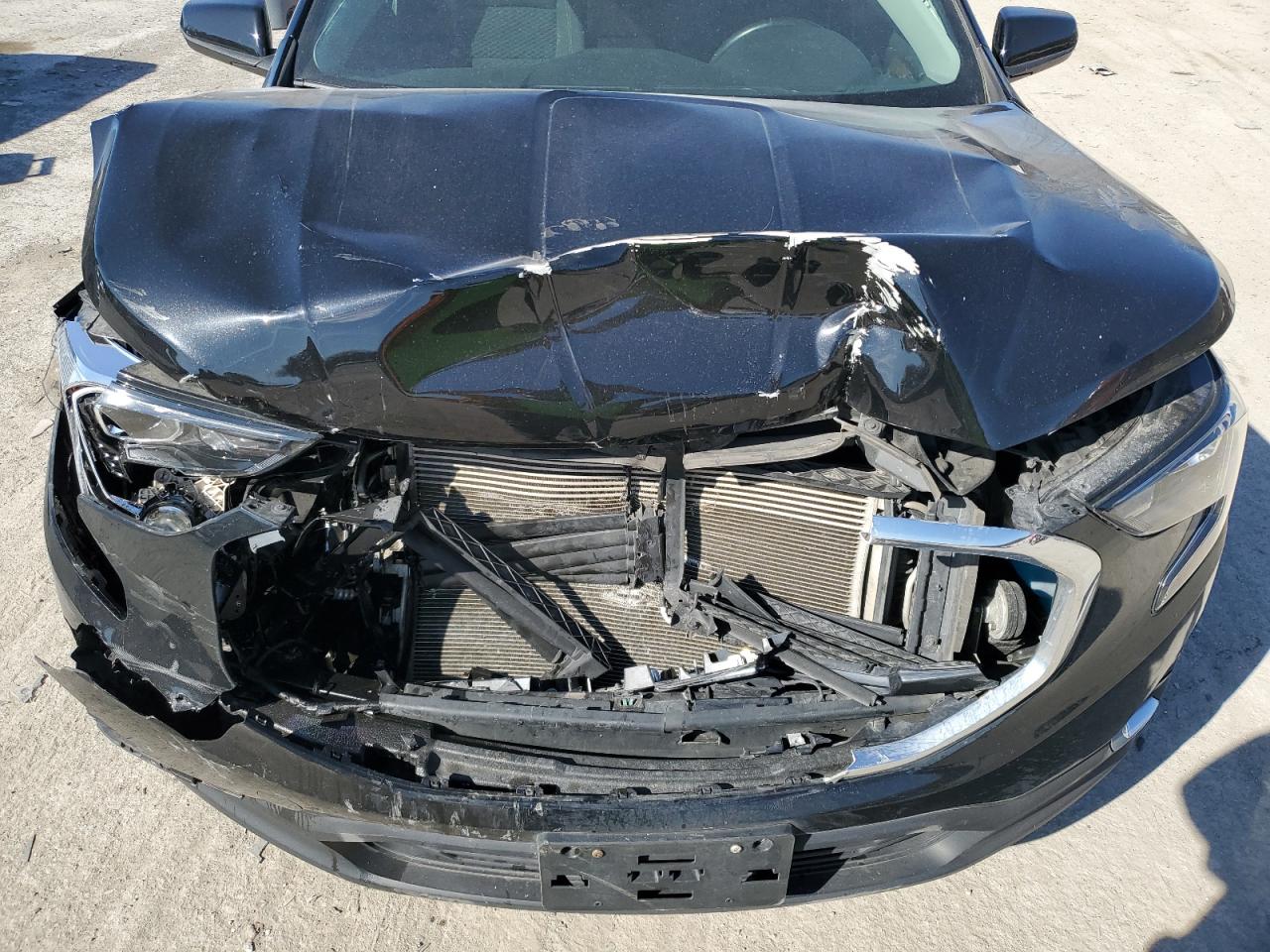 2020 GMC Terrain - Image 13