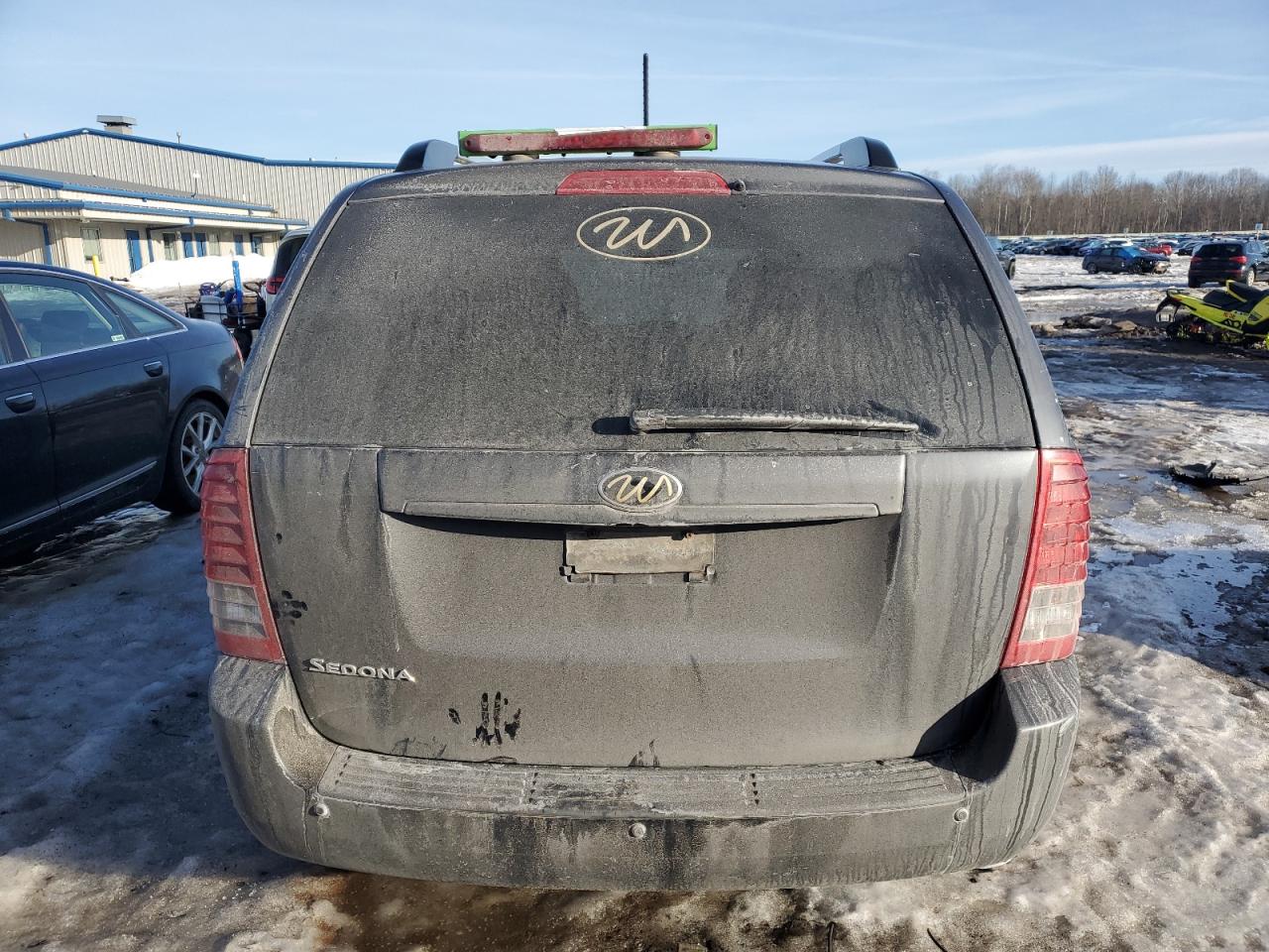 2014 Kia Sedona - Image 6