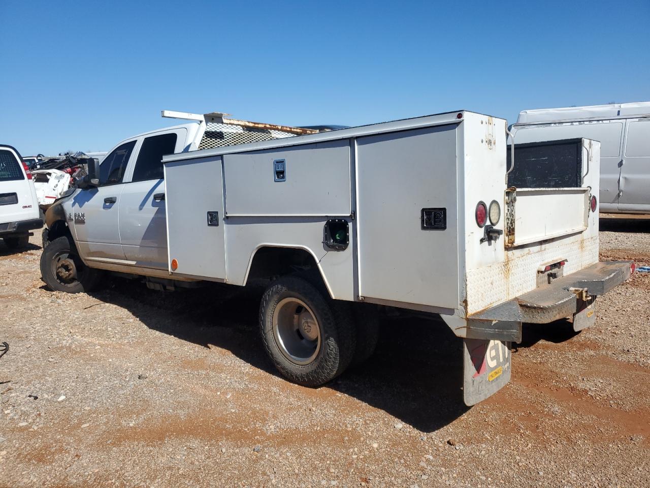 2018 RAM 3500 - Image 2