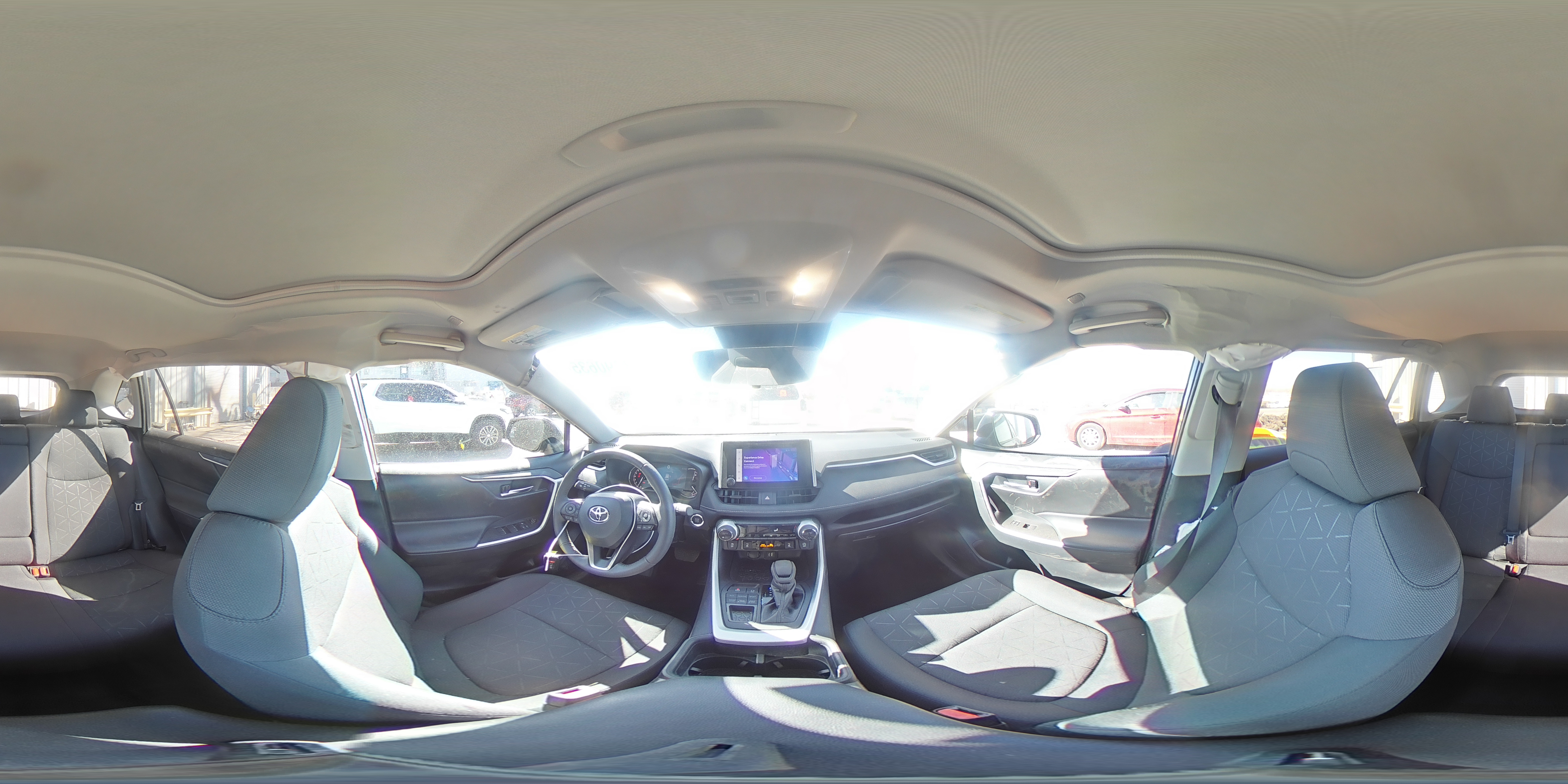 2024 Toyota RAV 4 - Image 14