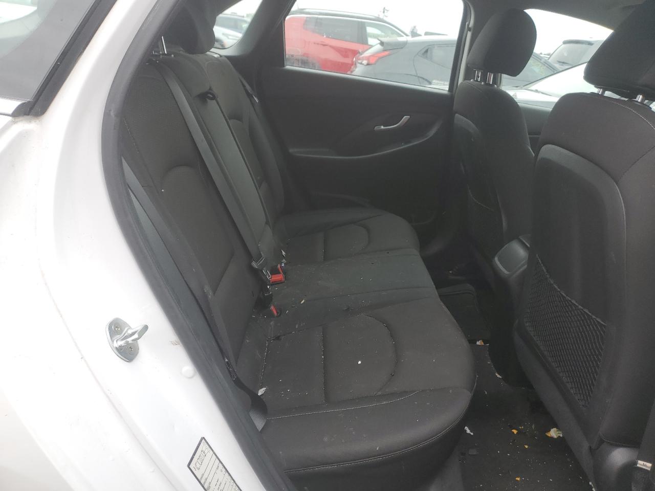 2018 Hyundai Elantra - Image 10