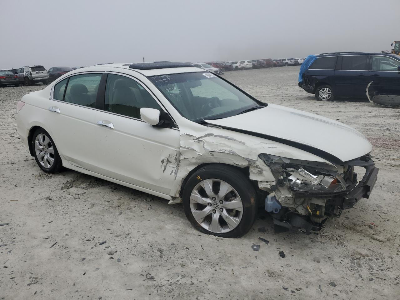 2009 Honda Accord - Image 4