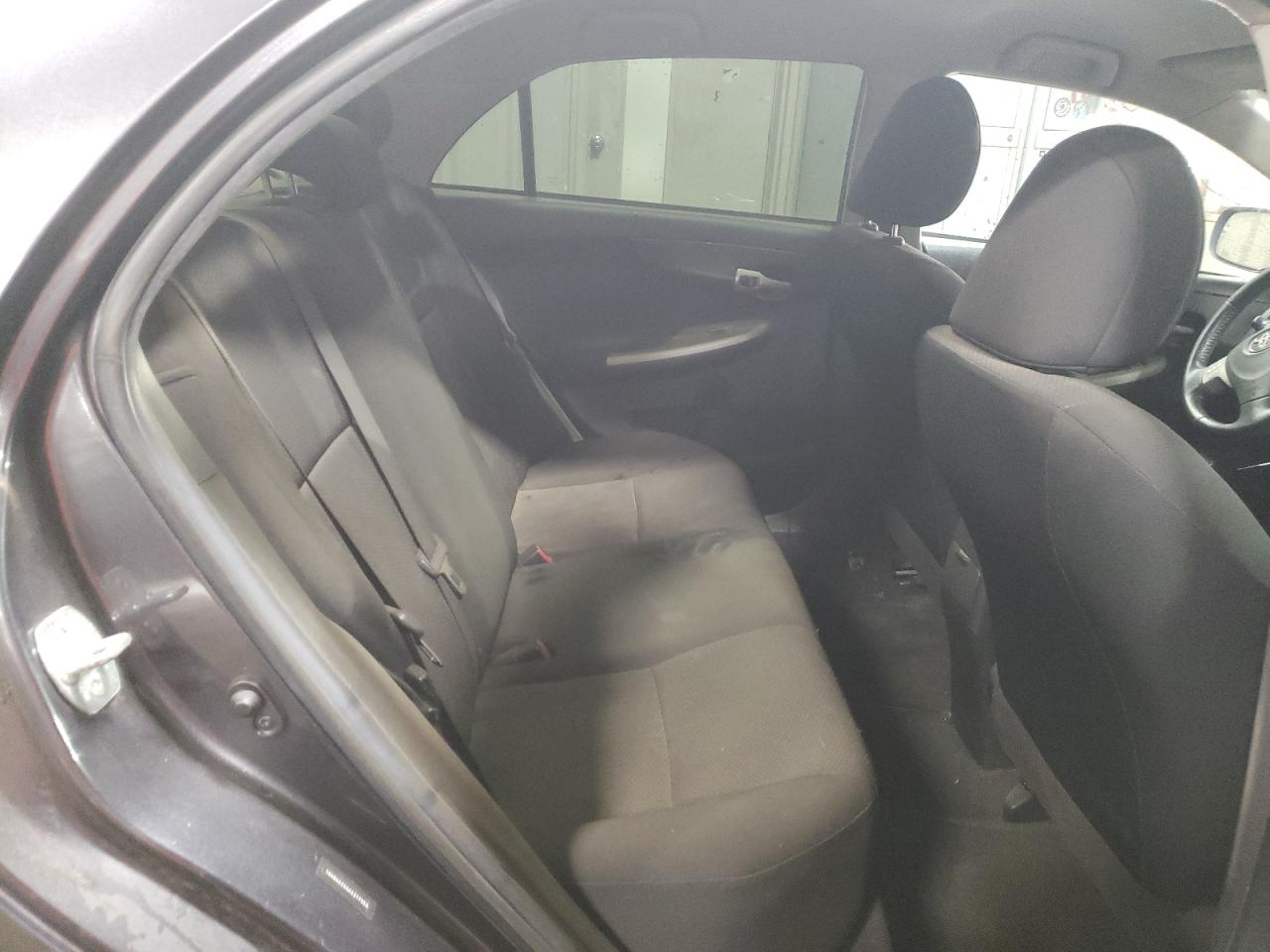 2010 Toyota Corolla - Image 10