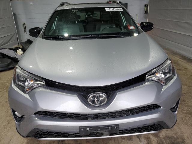 Parquets TOYOTA RAV4 2017 Srebrny