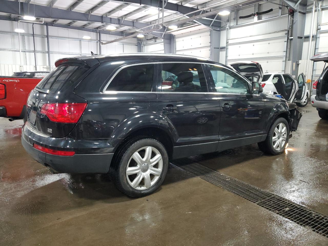 2008 Audi Q7 - Image 3