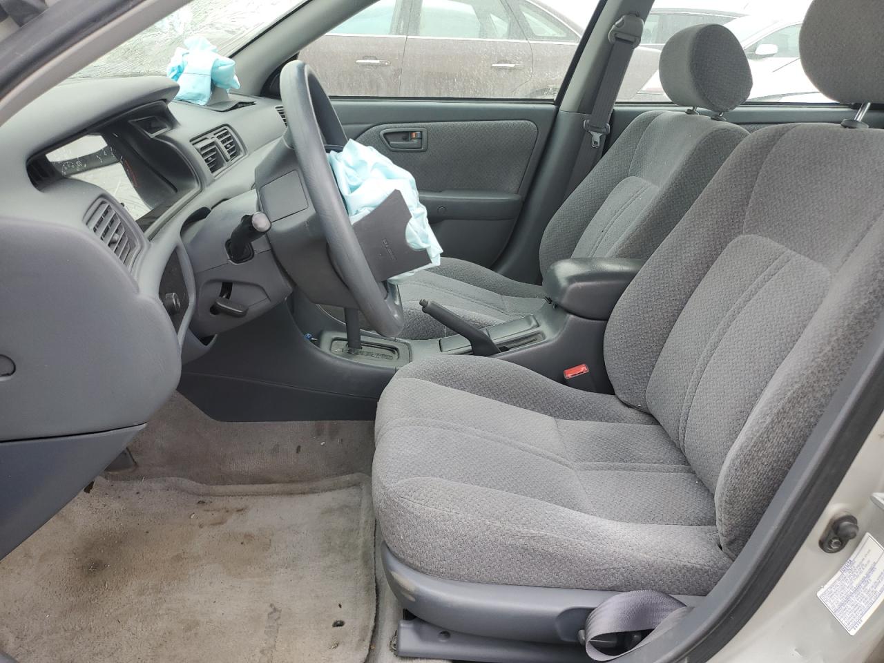 2001 Toyota Camry - Image 7