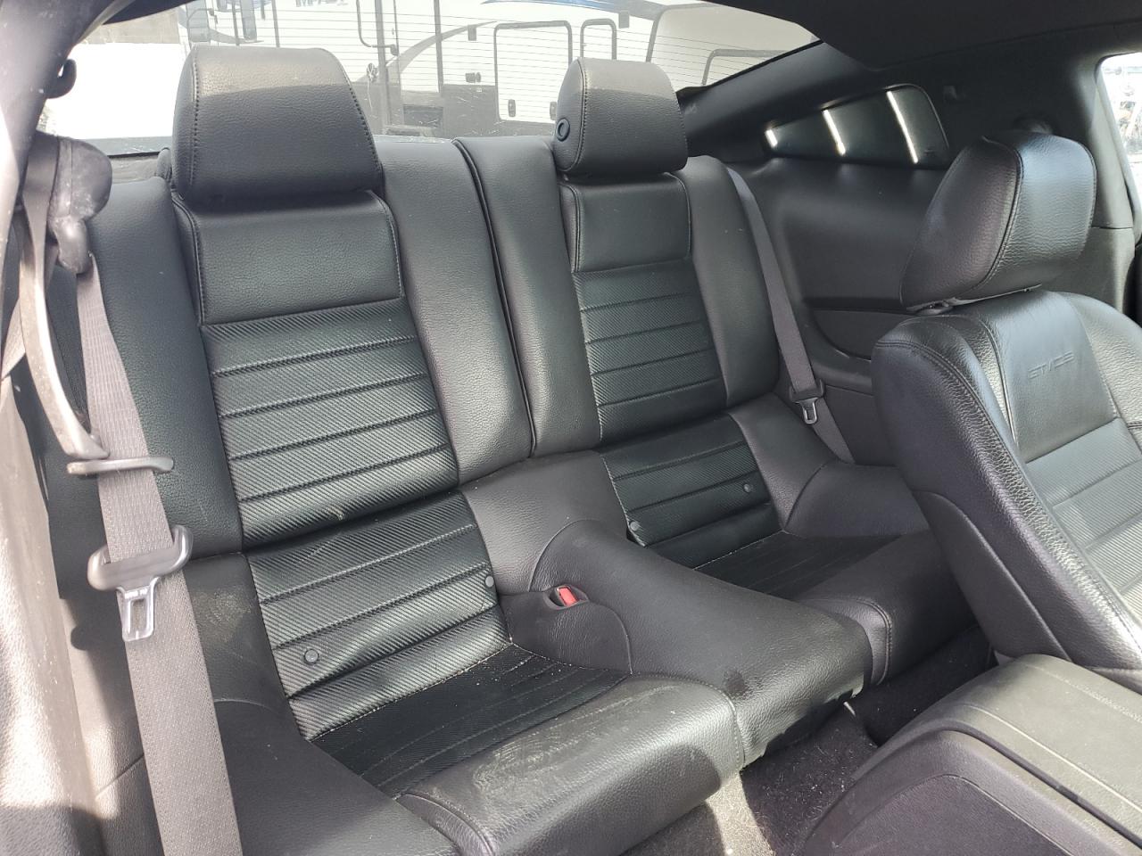 2010 Ford Mustang - Image 10