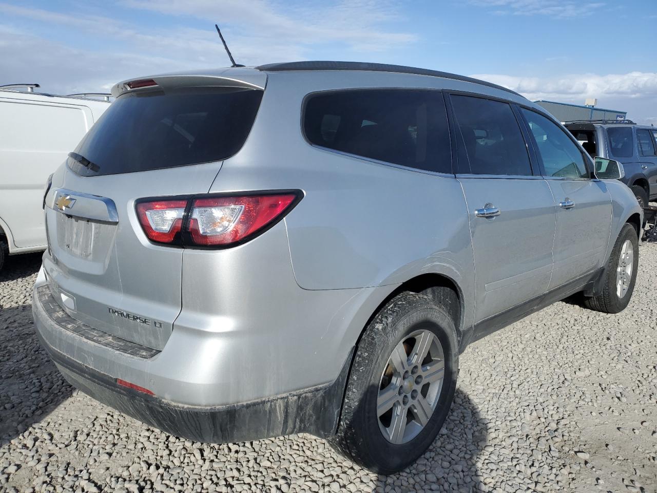 2015 Chevrolet Traverse - Image 3