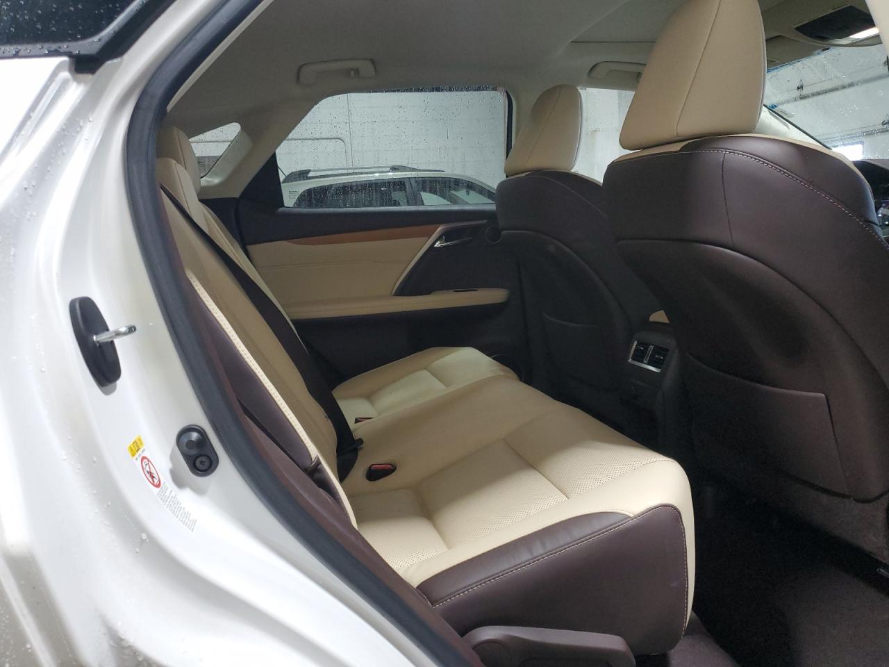 2019 Lexus RX - Image 11