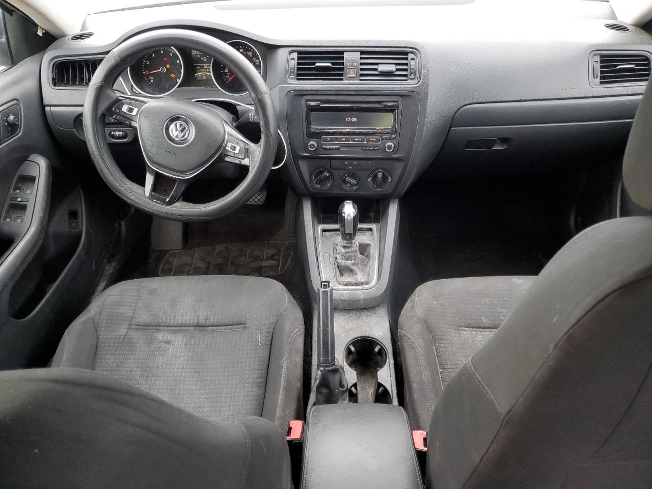 2015 Volkswagen Jetta - Image 8