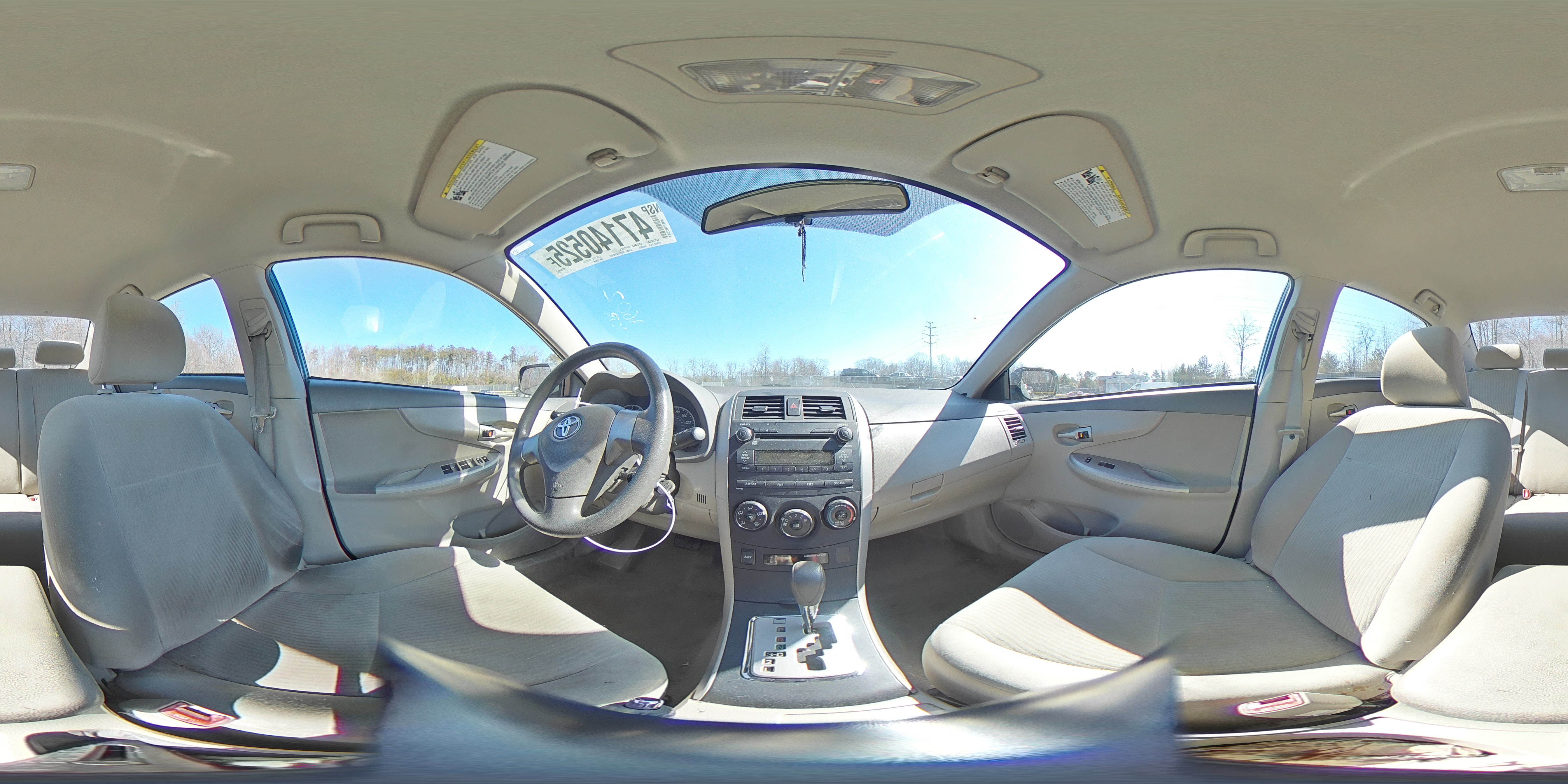 2010 Toyota Corolla - Image 13