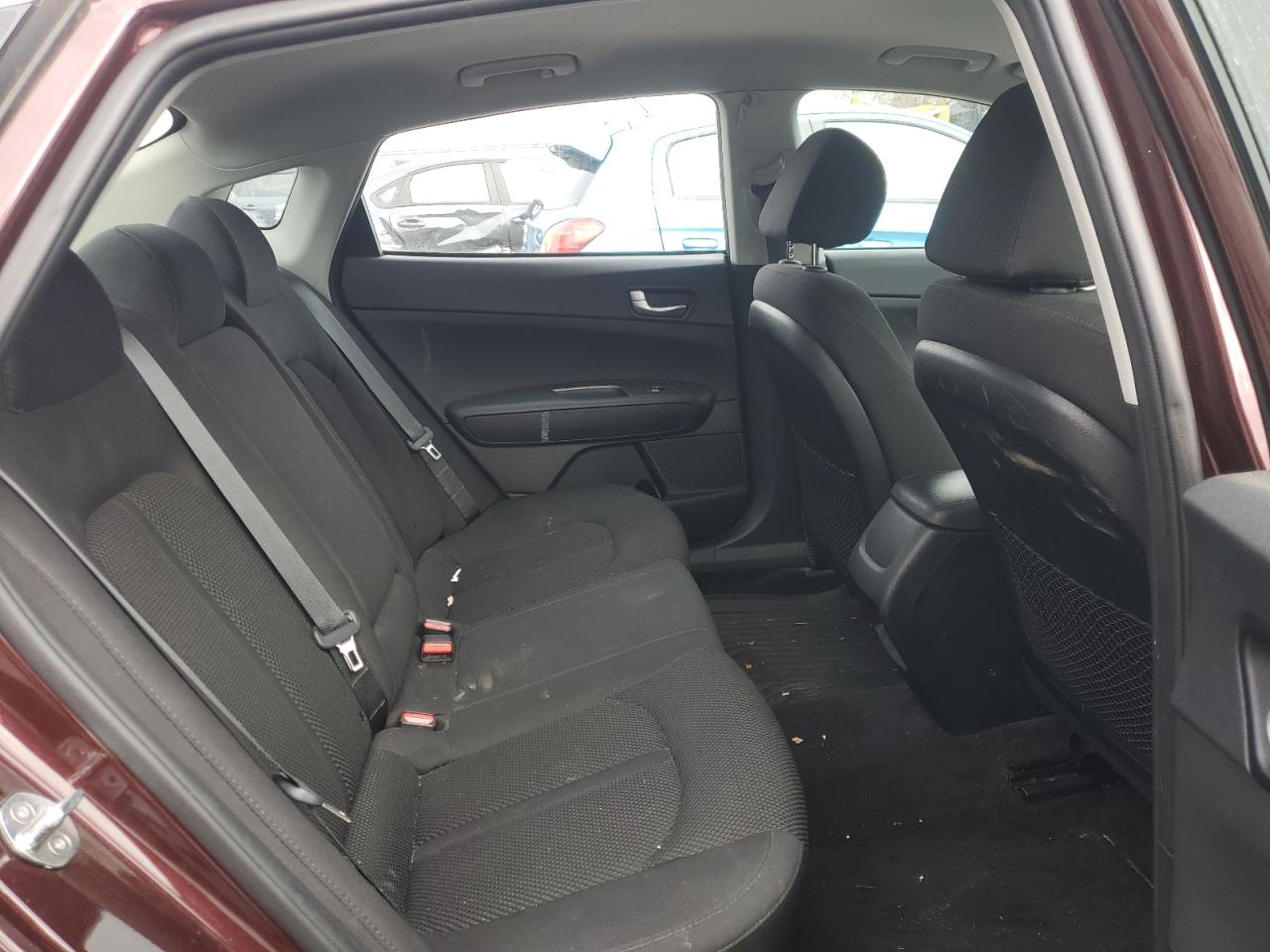 2019 Kia Optima - Image 10