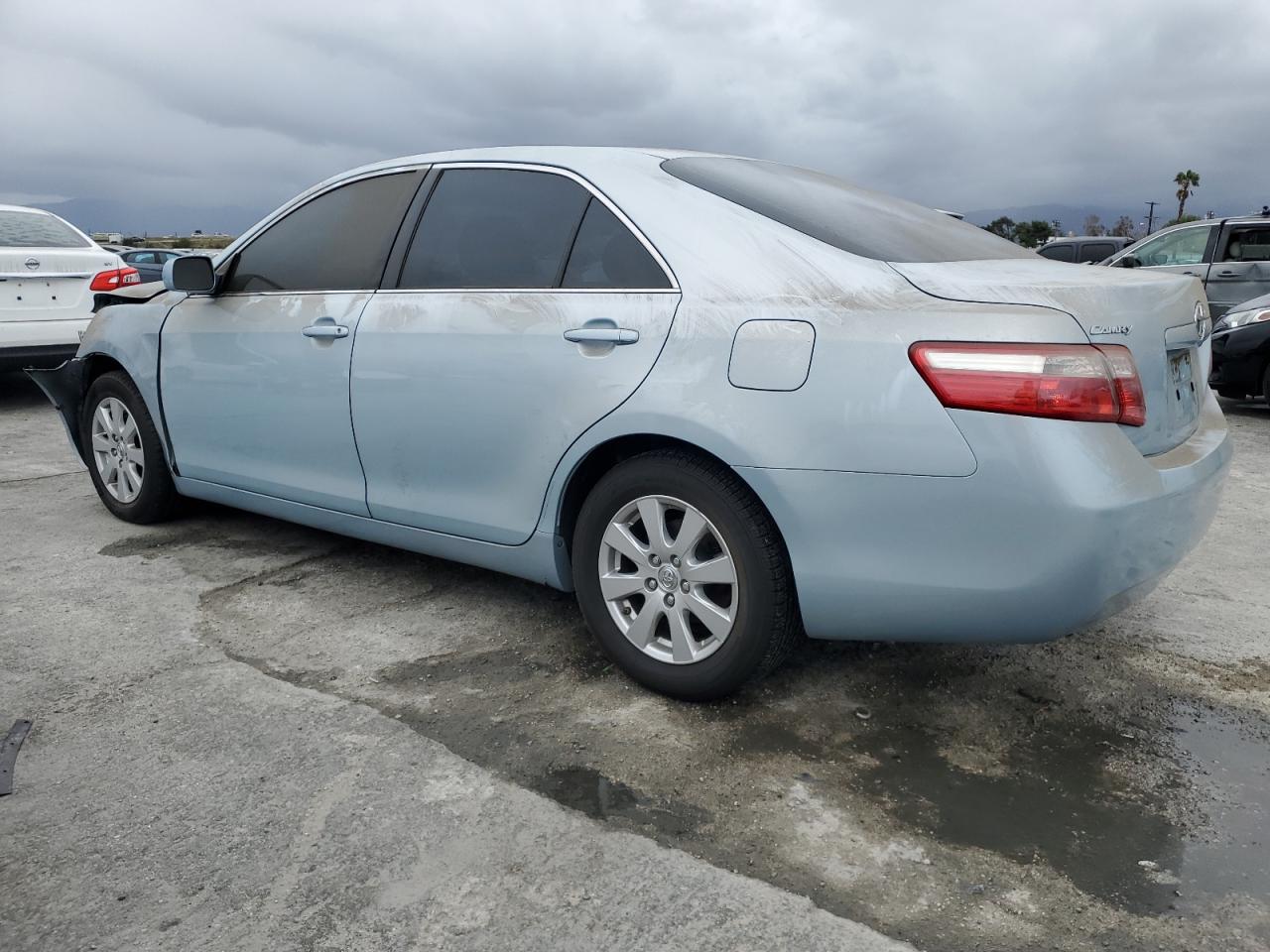 2007 Toyota Camry - Image 2