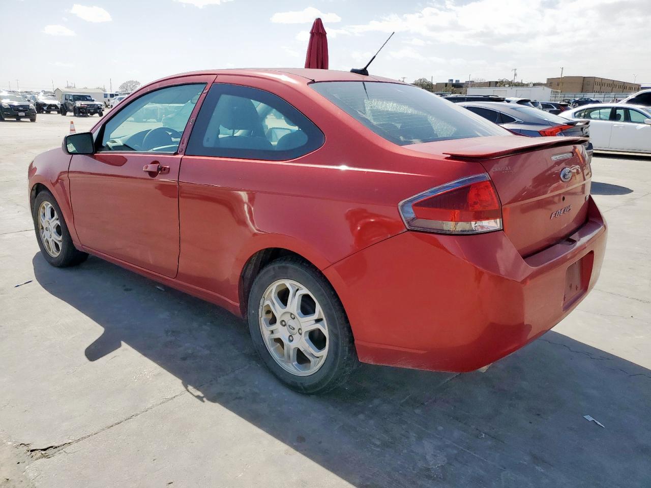 2009 Ford Focus - Image 2