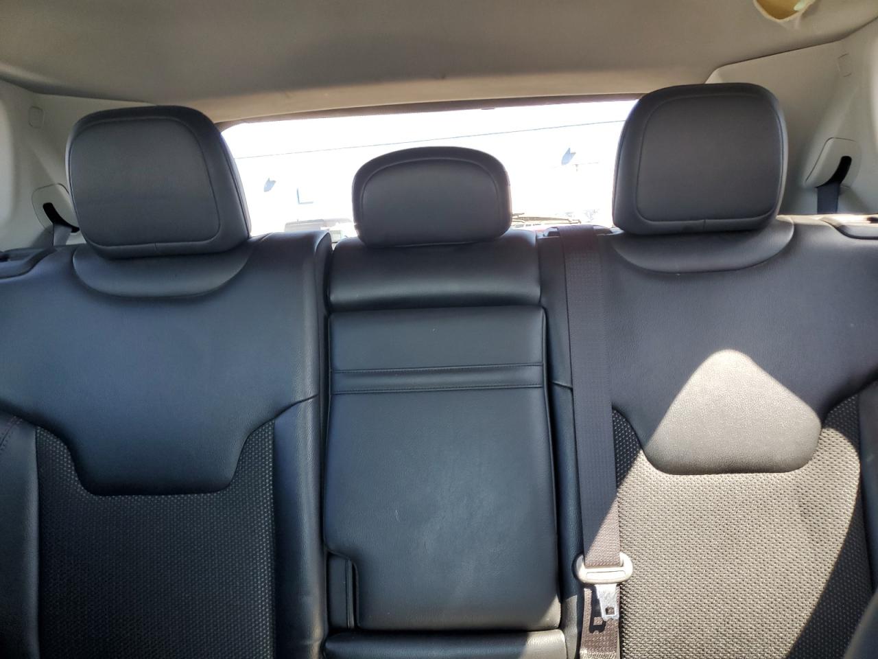 2019 Jeep Compass - Image 10