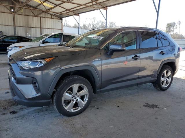 TOYOTA RAV4 XLE P 2021
