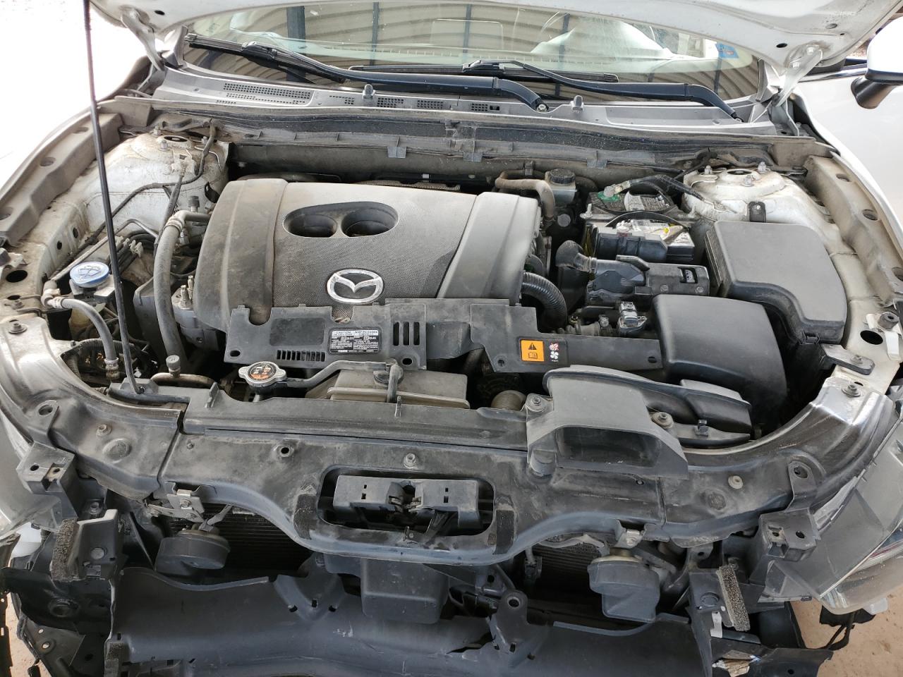 2017 Mazda 3 - Image 11