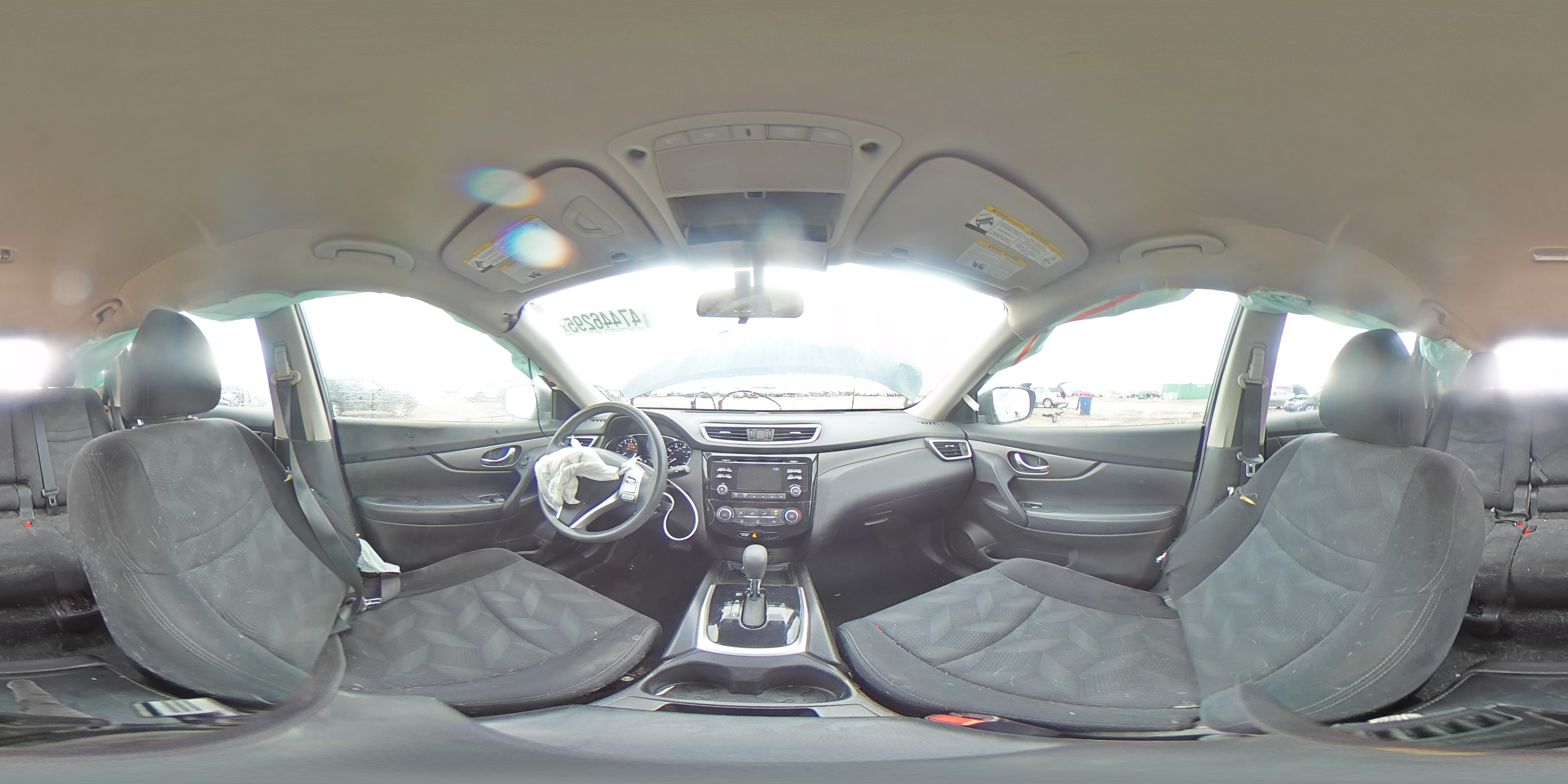 2015 Nissan Rogue - Image 13