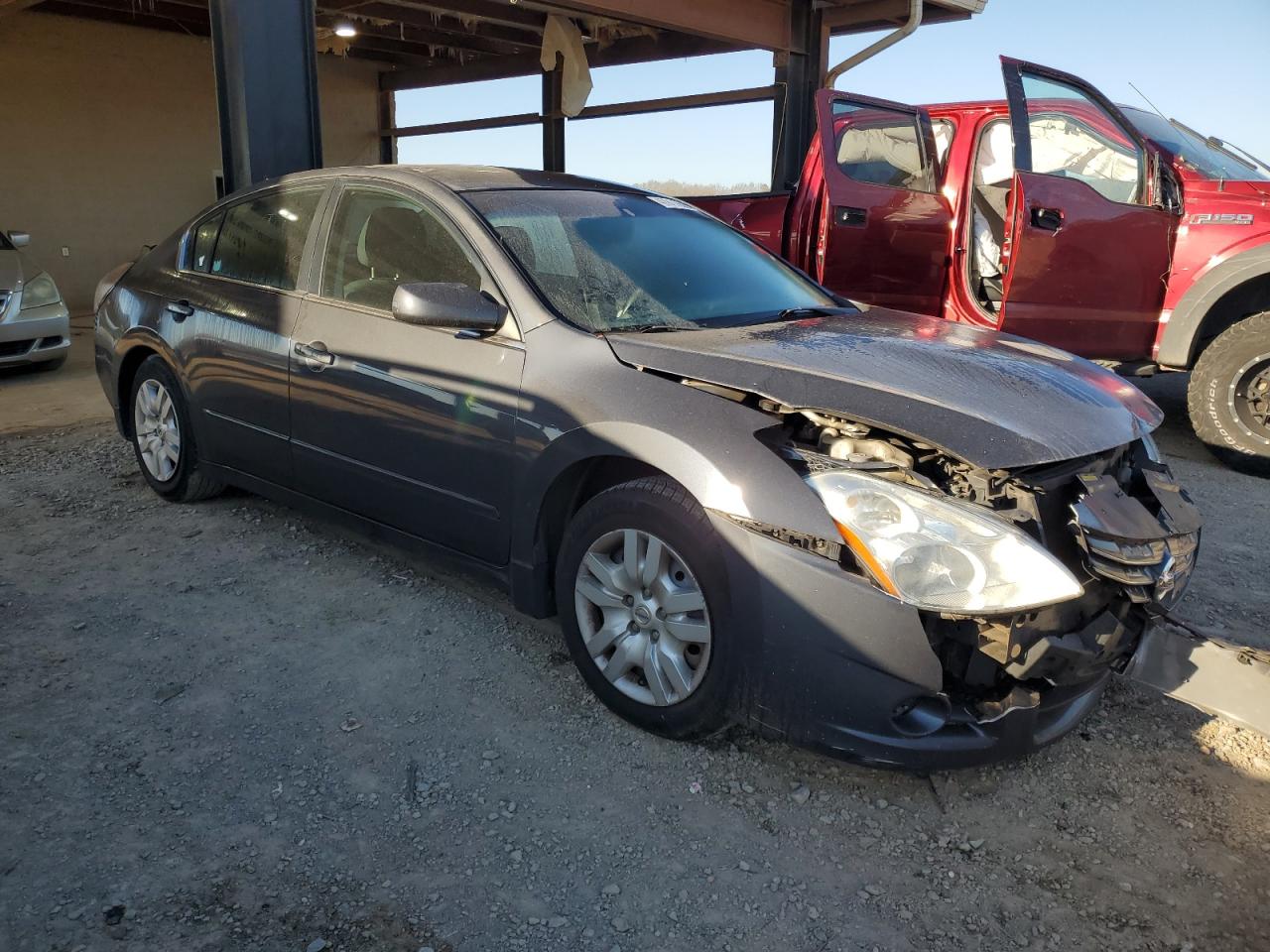2010 Nissan Altima - Image 4