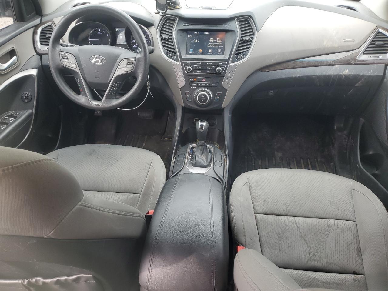2017 Hyundai Santa Fe - Image 8