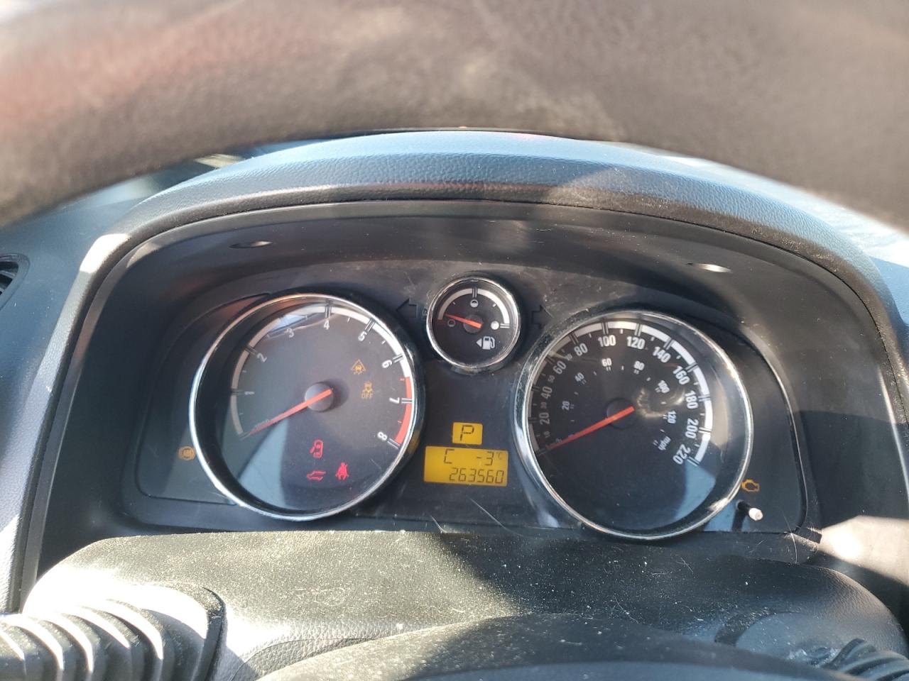 2008 Saturn VUE - Image 9